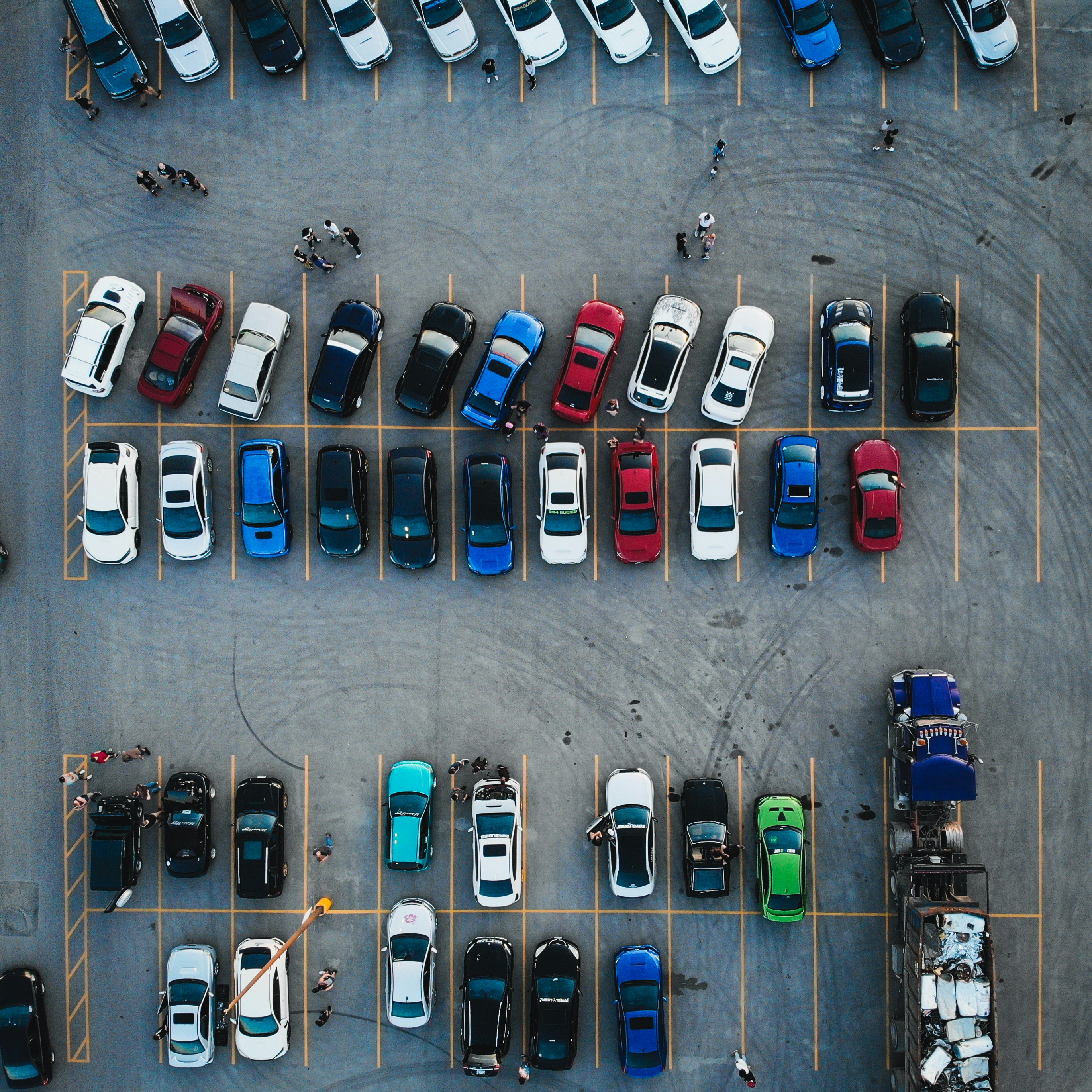 Deluxe Cars Miami wholesale vehicle fleet
